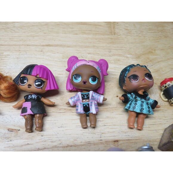 L.O.L. Surprise! OMG Doll Lot of 12 MGA Dolls LOT‎ Fashion Dolls + Accessories - Picture 5 of 15